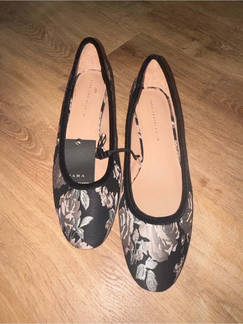 Zara Black Floral Jacquard Ballet round wedge heel size 8 US